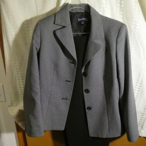 Evan Picone jacket and pants size 14